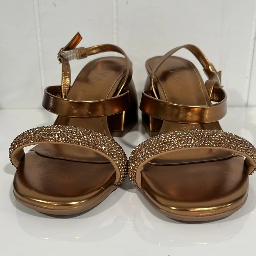 Mya Sandal women Gold Block Heel Sandals USA Sz 8